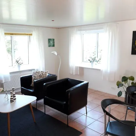 Fiskerhus I Oster Hurup - Taet Ved Hav Og Bymidte *
